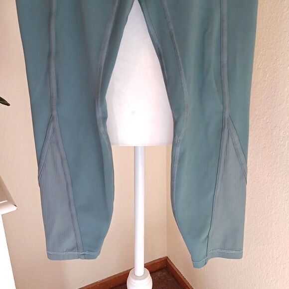 Lululemon Align Rib Panel HR Tights In Tidewater Teal - Picture 2 of 9